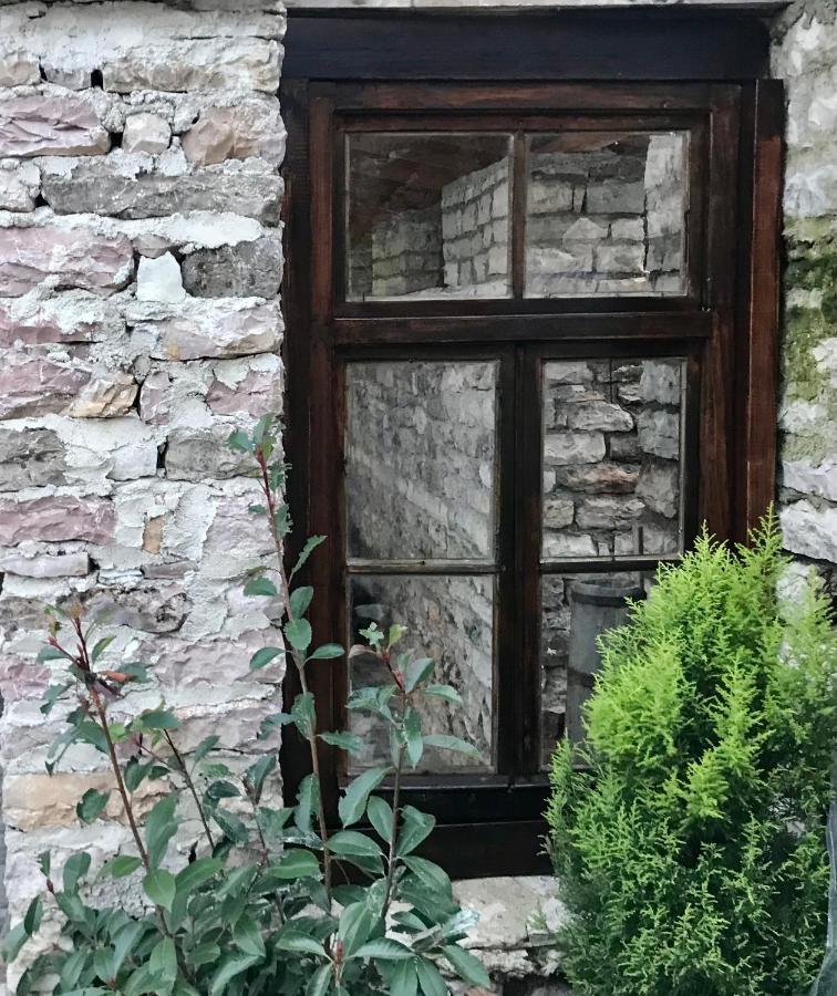 Vila Eri Gjirokastër Екстериор снимка