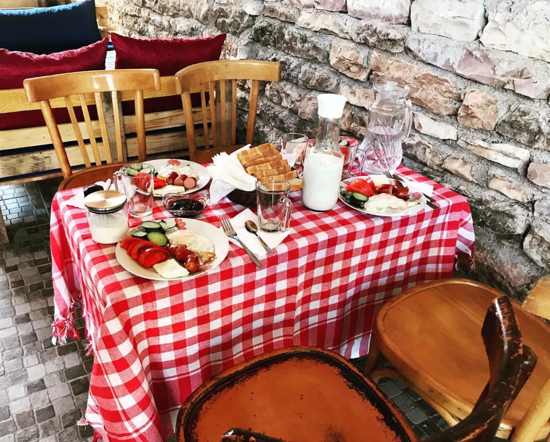 Vila Eri Gjirokastër Екстериор снимка