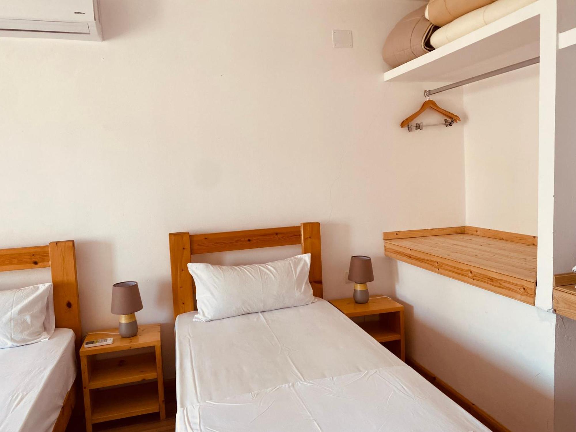 Vila Eri Gjirokastër Екстериор снимка
